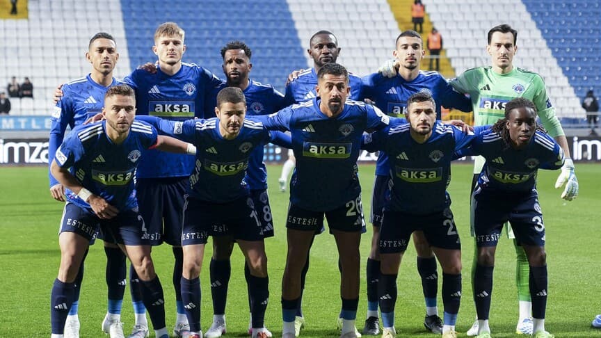 Kasımpaşa, Süper Lig'de kümede kalmayı başardı