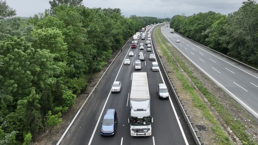 Sakarya, Kocaeli ve Düzce'de ağır araçlara bayram dönüşü yasak