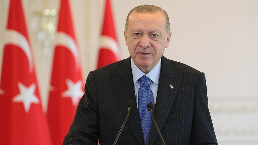 Cumhurbaşkanı Erdoğan, Türk hacılarla telefonla görüştü