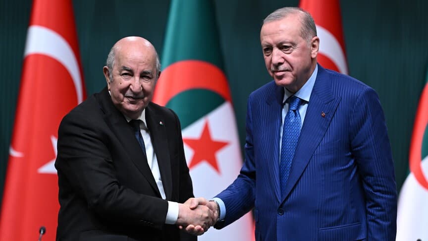 Cumhurbaşkanı Erdoğan, Cezayir Cumhurbaşkanı Tebbun ile telefonla görüştü