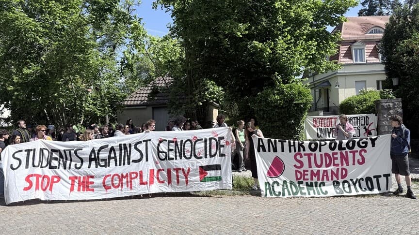 Berlin'de İsrail'e karşı akademik boykot gösterisi yapıldı