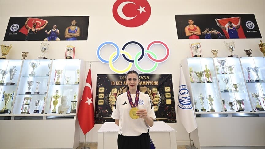Merve Dinçel, olimpiyat şampiyonluğu ile unutulmazlar arasına girmek istiyor