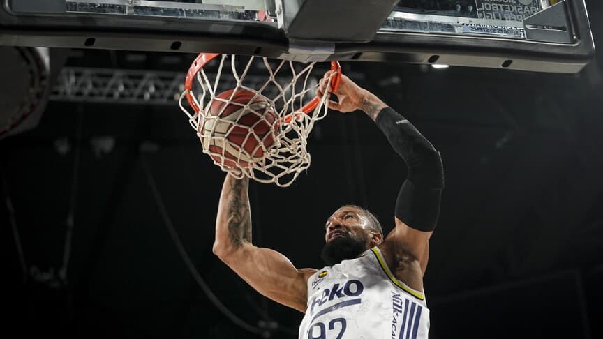 Fenerbahçe Beko, Basketbol Süper Ligi yarı finaline yükseldi