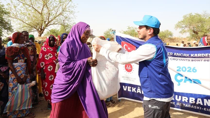 Diyanet Vakfı ve STK'lar Çad'da kurban yardımları yaptı