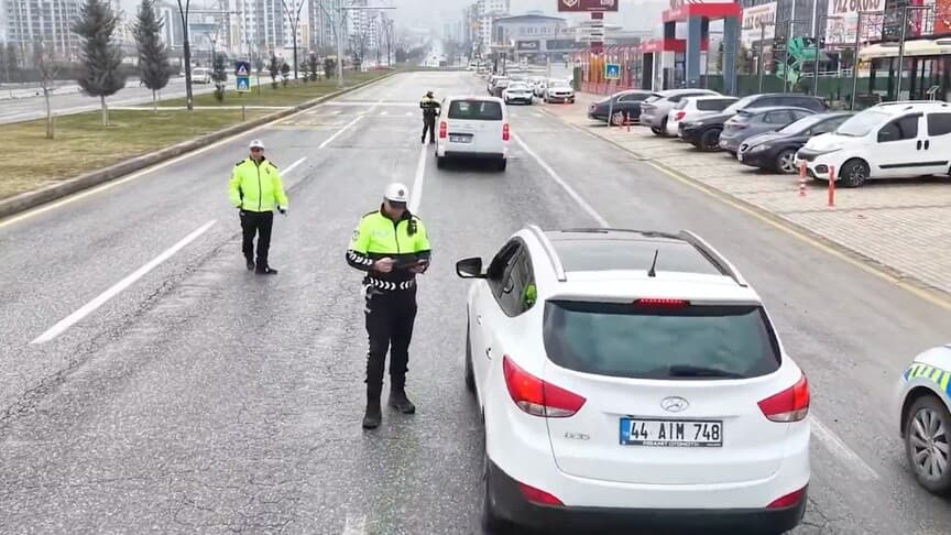 İçişleri Bakanı Çiftçi bayram dönüşü trafik güvenliği için uyardı