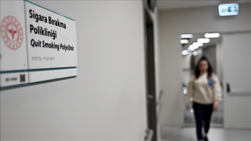 Bu yıl sigara bırakma hizmetlerine 75 binden fazla kişi başvurdu