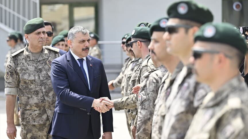 İçişleri Bakanı Çiftçi, Özel Harekat Başkanlığını ziyaret etti