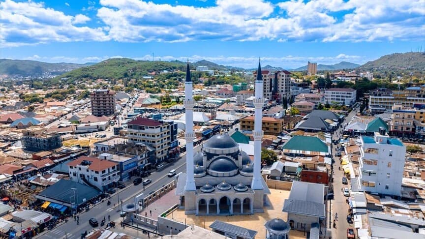 Tanzanya'da Osmanlı mimarisiyle yapılan cami açıldı