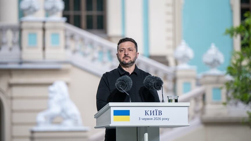 Zelenskiy, Putin ile doğrudan görüşmeye hazır olduğunu açıkladı