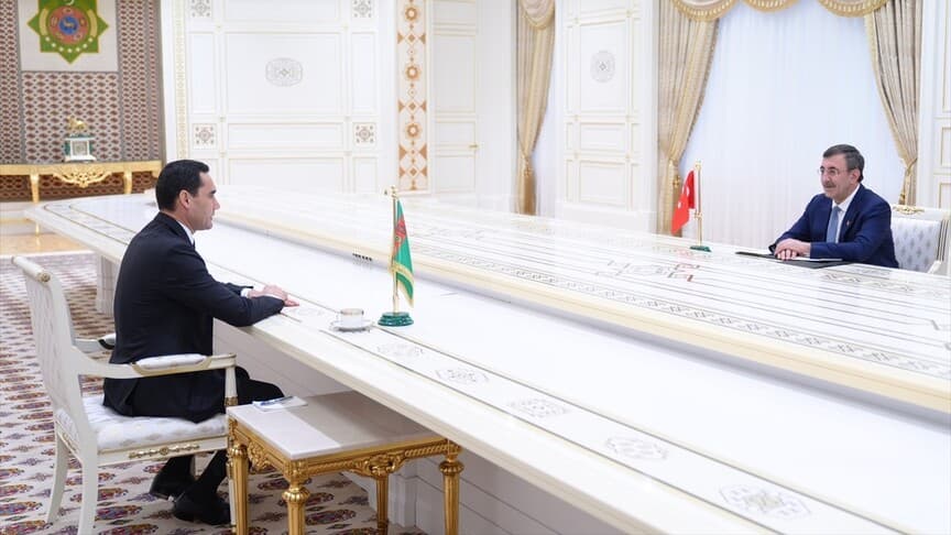 Türkmenistan Devlet Başkanı Berdimuhammedov, Yılmaz'ı kabul etti