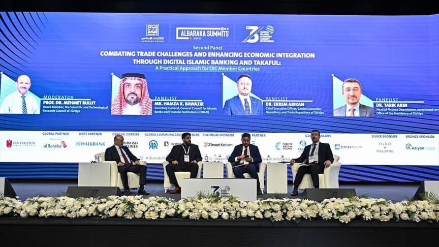 3. Küresel İslami Ekonomi Zirvesi'nde dijital bankacılık ve tekafül tartışıldı