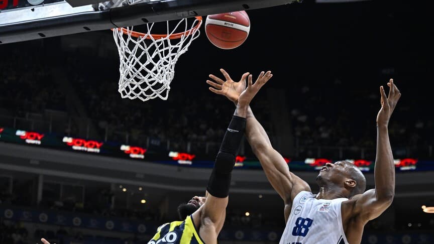 Anadolu Efes, yarın Fenerbahçe Beko'yu ağırlayacak