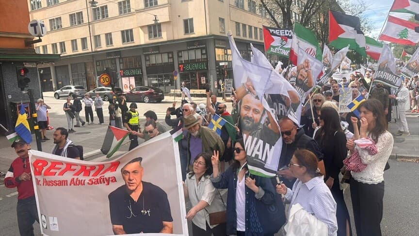 Stockholm'de İsrail'in, Filistin ve Lübnan saldırıları protesto edildi