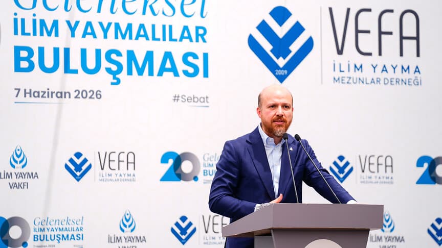 Bilal Erdoğan: (Vefa Yurdu) Yüksek lisans, doktora öğrencilerimizden evli olanlar için 8 tane dairemiz olacak