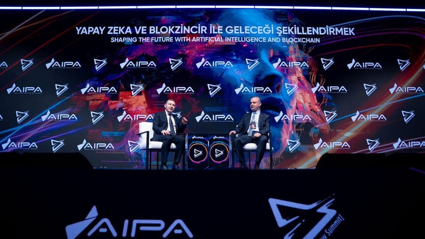 Binance TR, AI Tomorrow Summit'te yapay zeka ve blokzinciri tartıştı