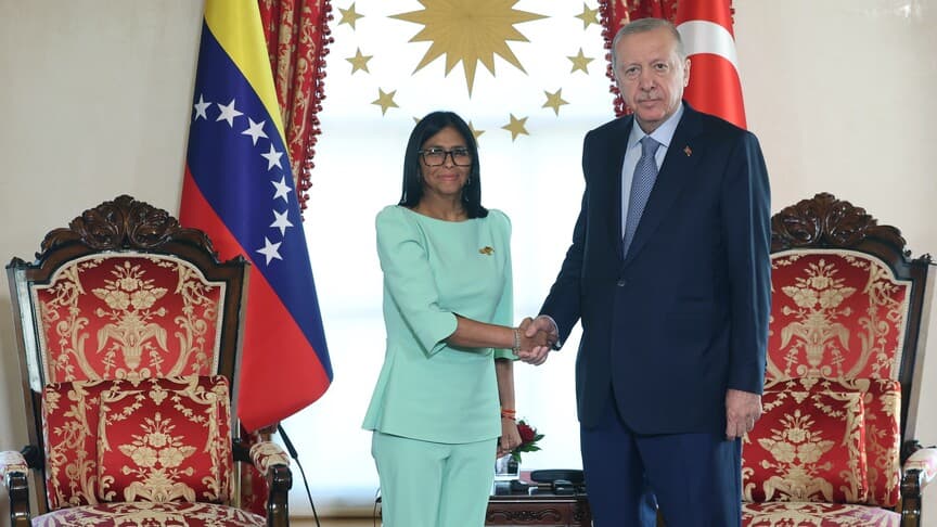 Venezuela'nın küresel sisteme dönüşü ve Türkiye ile ilişkileri