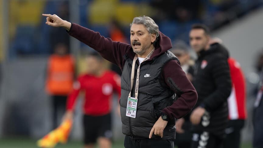 Eyüpspor, teknik direktör Atila Gerin ile yollarını ayırdı