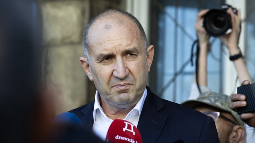 Bulgaristan Başbakanı Radev, Ukrayna'ya silah desteğini durdurduklarını açıkladı