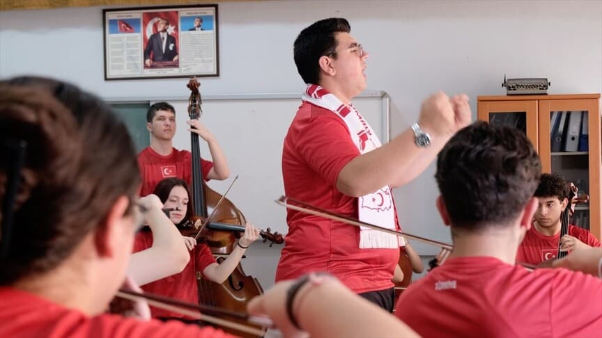 A Milli Takım'ın beste yarışmasında 'Bizim Çocuklar' birinci oldu