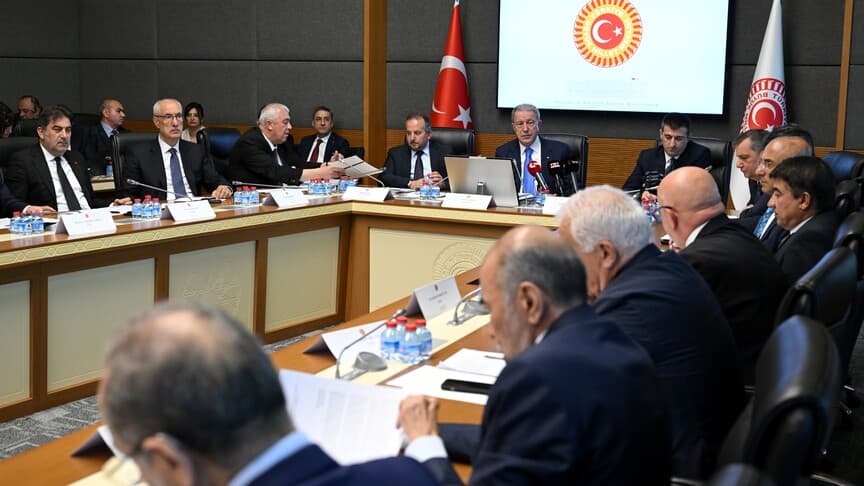 TSK ile ilgili düzenlemeler içeren kanun teklifi kabul edildi