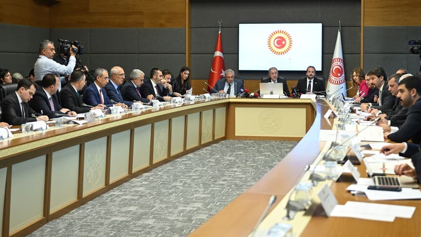 TSK düzenlemeleri içeren kanun teklifi TBMM'de görüşülüyor