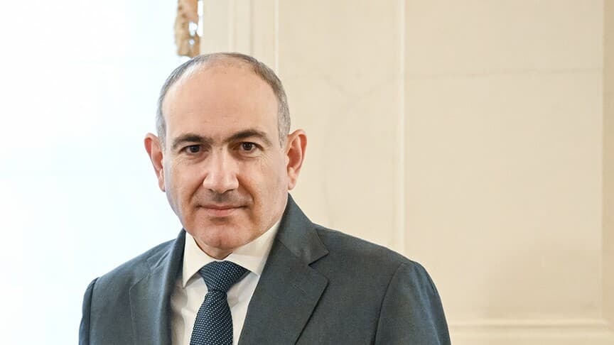 Paşinyan, Ermenistan-Türkiye demir yolunun hızla açılmasını bekliyor