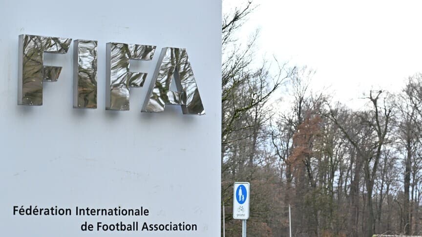 FIFA, Haiti'nin forma tasarımını siyasi buldu ve değişiklik yapıldı