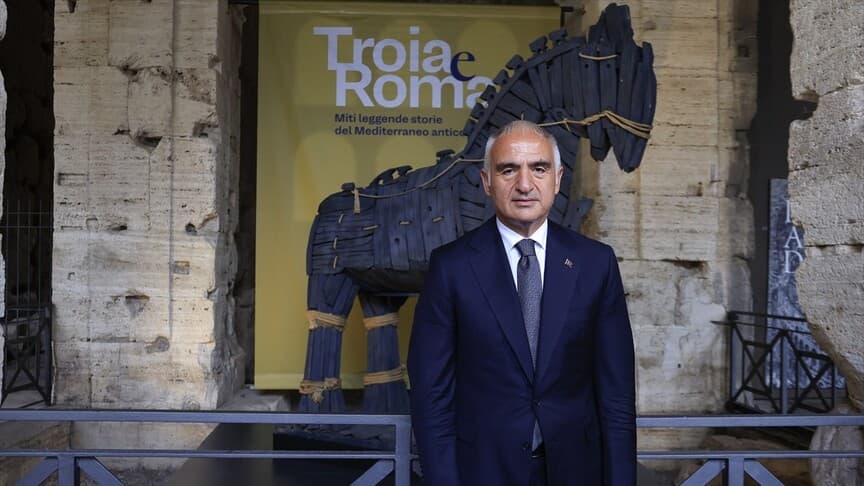 Bakan Ersoy, Troya ve Roma Sergisi'nin önemini vurguladı
