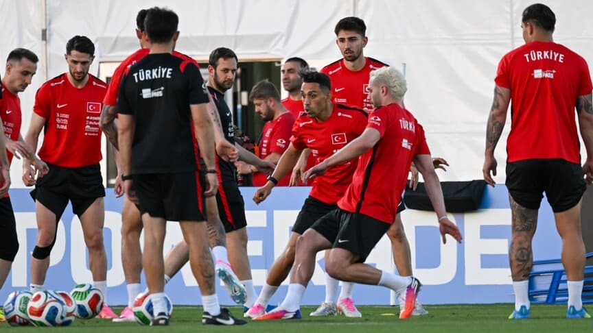 A Milli Futbol Takımı, Avustralya maçı için hazırlıklarını sürdürüyor