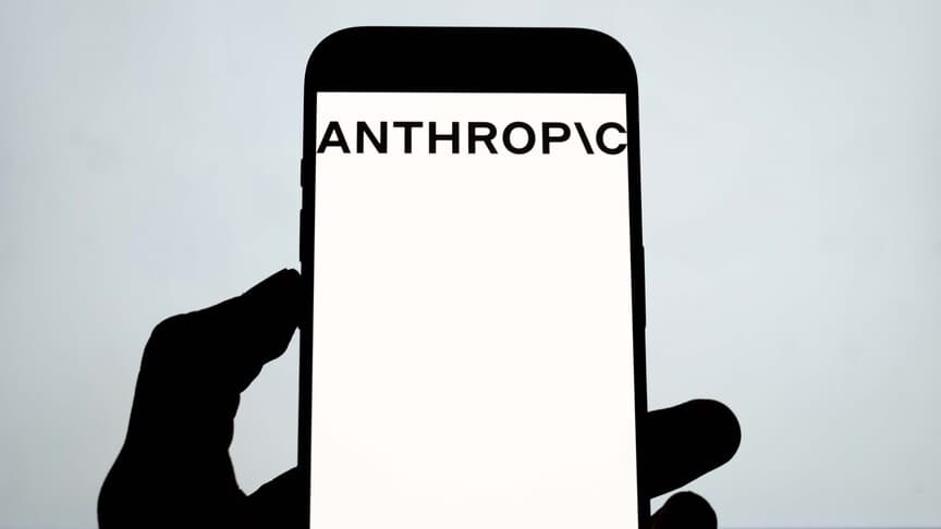 Anthropic CEO'su Amodei, yapay zeka için bağlayıcı düzenleme çağrısında bulundu