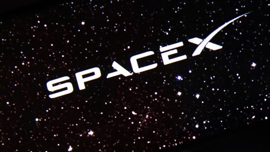 SpaceX, halka arzında 75 milyar dolar topladı