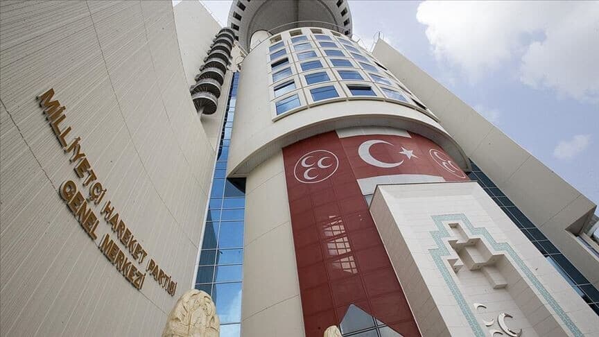 MHP'nin Adıyaman il ve Merkez ilçe teşkilatı kapatıldı