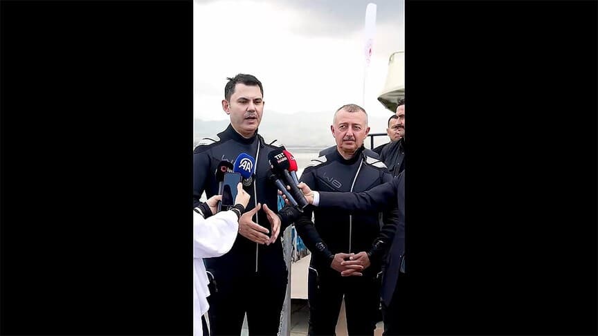 Bakan Kurum, Fethiye Körfezi'nde dip çamuru temizliği yapılacağını açıkladı
