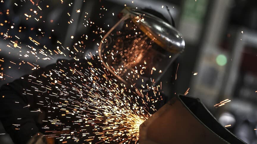 Nisan ayında sanayi üretim endeksi aylık yüzde 3,7, yıllık yüzde 6 arttı