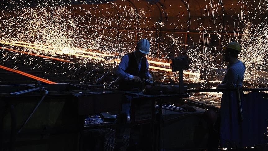 Sanayi üretim endeksi nisan ayında son 8 ayın en yüksek artışını kaydetti