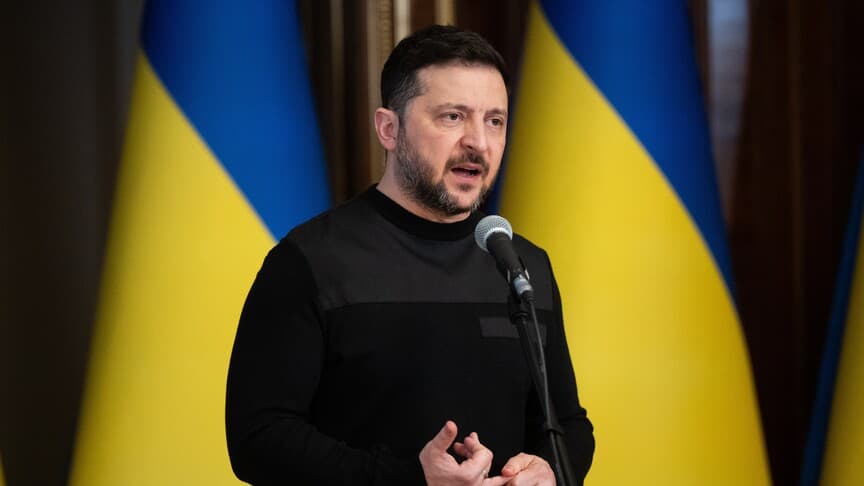 Zelenskiy: Ukrayna uzun menzilli silahlarla Moskova'daki rafineriyi hedef aldı