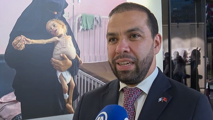 Guatemala Büyükelçisi Recinos, İstanbul Photo Awards'ı övdü