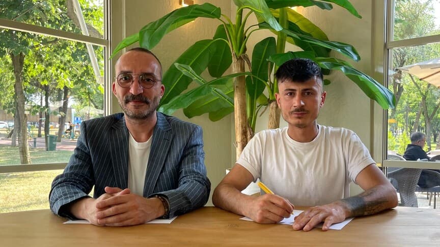 Filistin'e gitmek isteyen Türk gencin esareti film oluyor