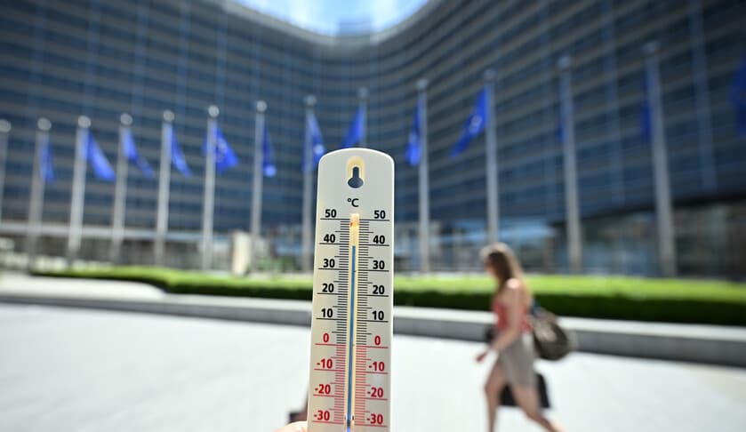 Belçika'da aşırı sıcaklık ve fırtına nedeniyle turuncu alarm verildi