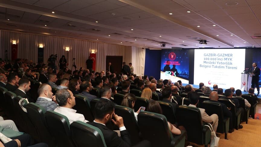 Sakarya'da GAZBİR-GAZMER 100 bininci Mesleki Yeterlilik Belgesi Töreni Yapıldı