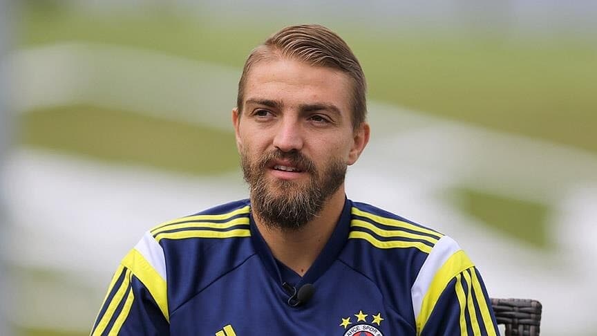 Eski milli futbolcu Caner Erkin, 37 yaşında futbol kariyerini sonlandırdı
