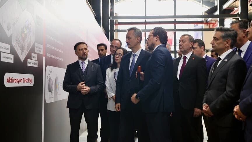Savunma Sanayii Başkanı Haluk Görgün Kocaeli'de yeni laboratuvar ve test merkezi açtı