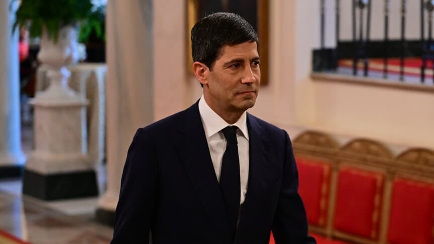 Fed Başkanı Warsh, yeni dönemin başlangıcını duyurdu