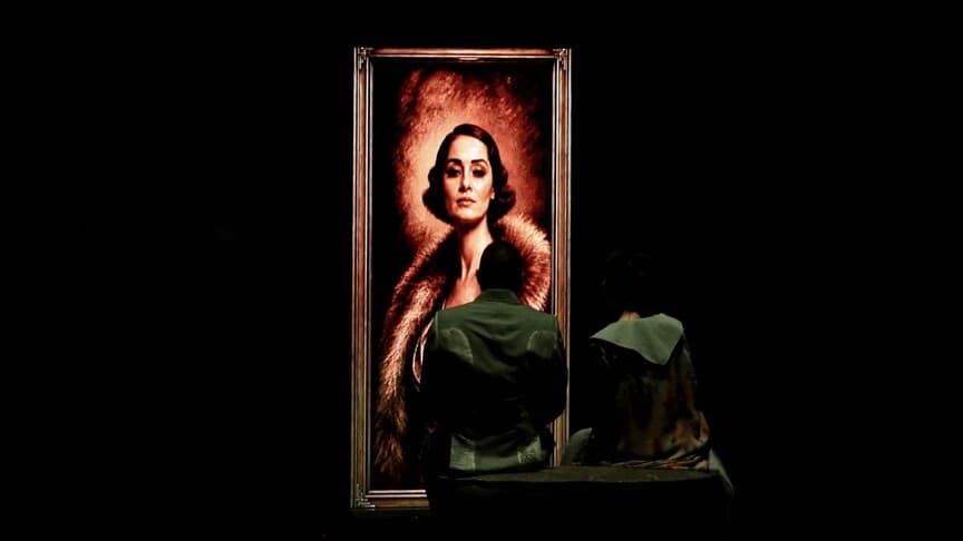 Kürk Mantolu Madonna müzikal draması sahneye çıkıyor