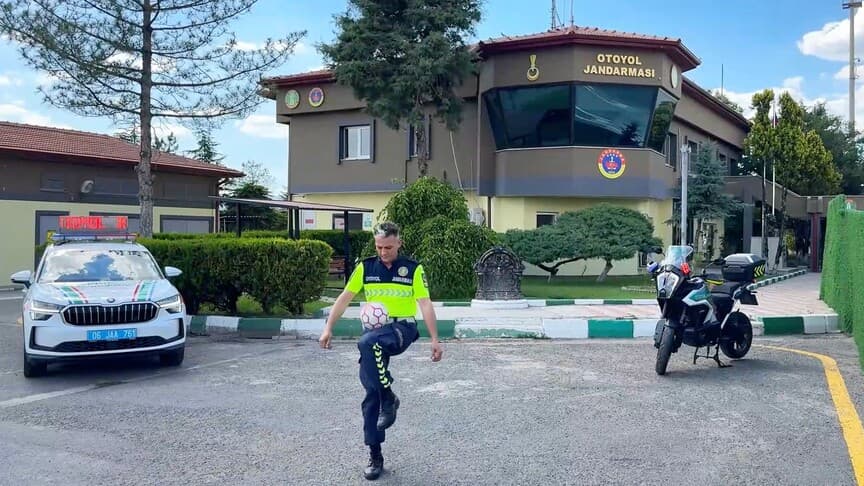 İçişleri Bakanlığı A Milli Futbol Takımı için klip hazırladı