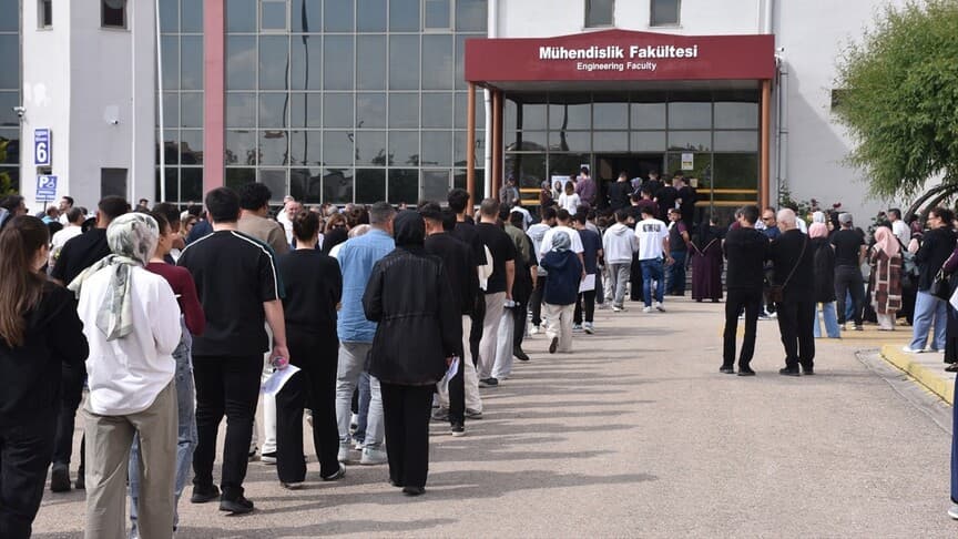 YKS'nin ilk oturumu olan TYT başladı