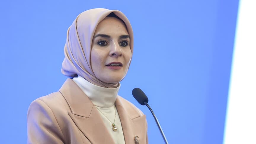 Bakan Göktaş'tan Babalar Günü mesajı