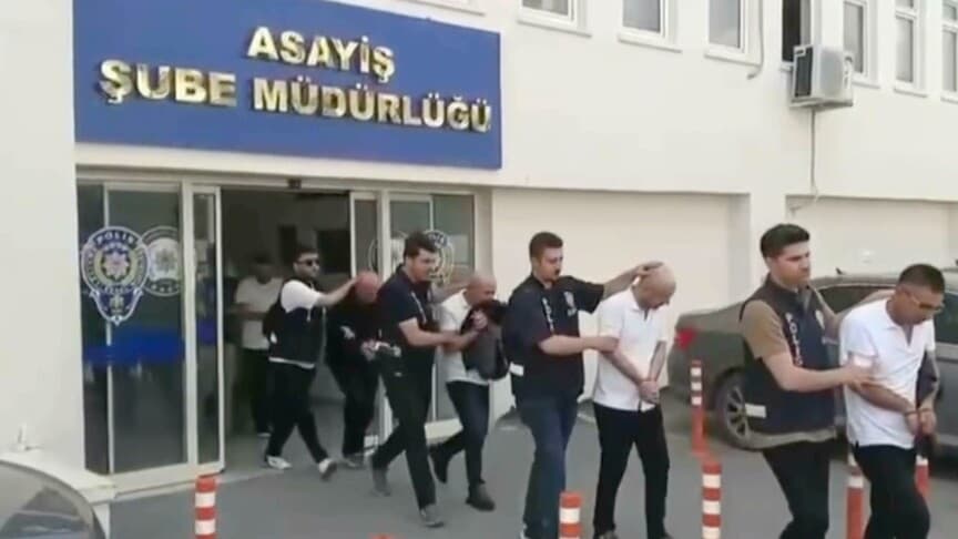 Ankara'da yasa dışı otoparkçılara yönelik operasyonda 30 kişi gözaltına alındı