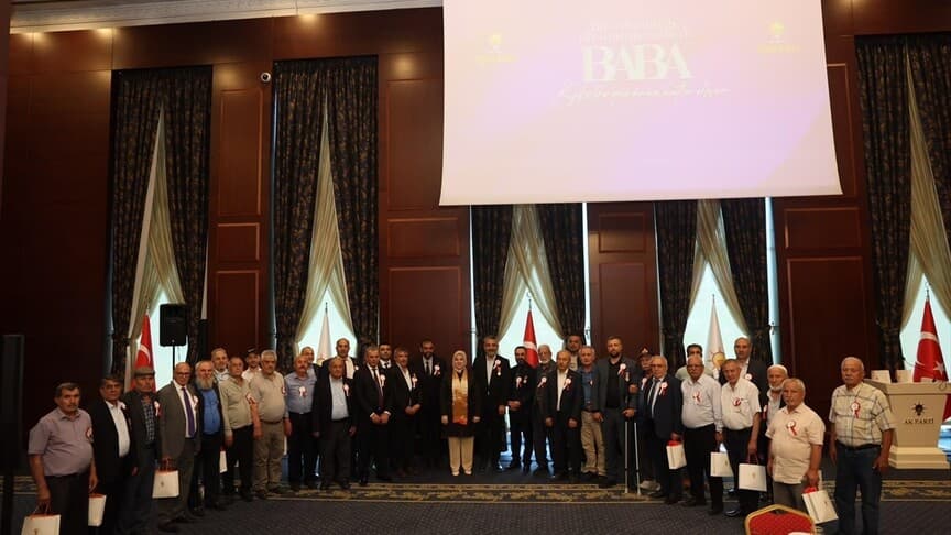 Babalar Günü'nde AK Parti, şehit babaları ve gazileri ağırladı