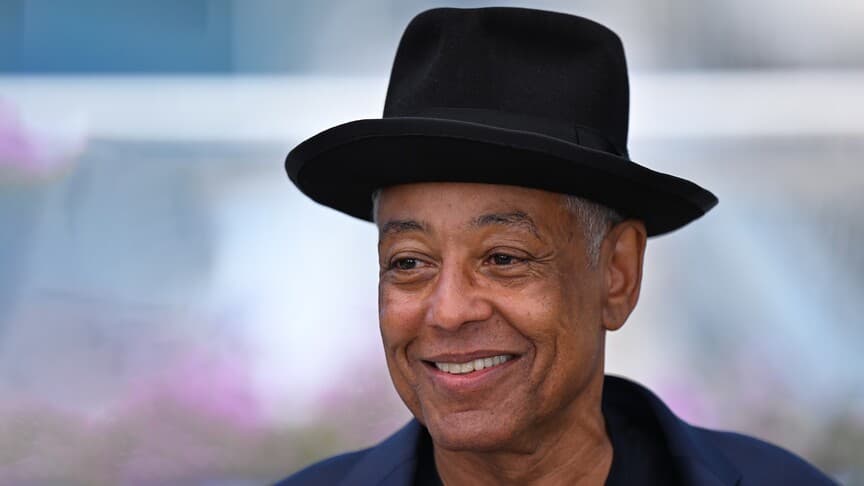 Giancarlo Esposito, Suudi Arabistan'da Müslüman oldu